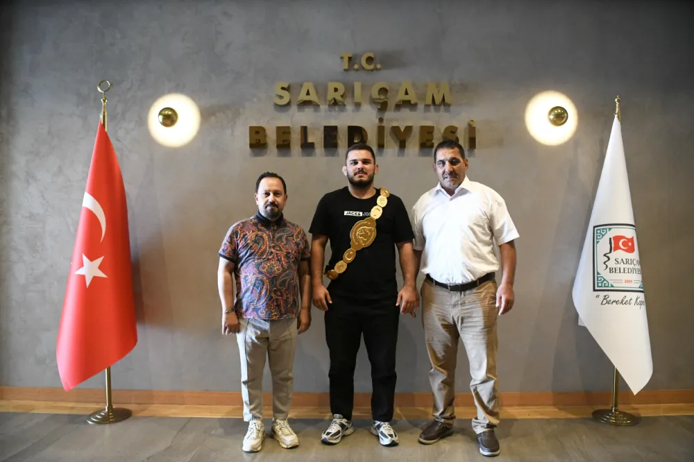 KIZILDAĞ BAŞPEHLİVANI ÇELEBİ’DEN BAŞKAN ULUDAĞ’A ZİYARET