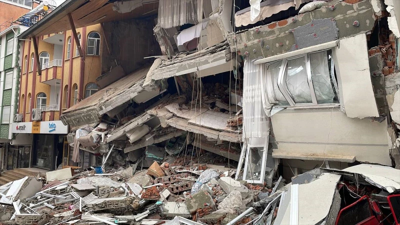 DEPREMİN MERKEZ ÜSSÜ PAZARCIK