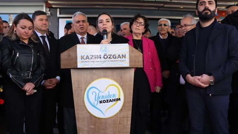 ÖZGAN, SEÇİM BÜROSUNUN AÇILIŞINI YOĞUN BİR KATILIMLA YAPTI